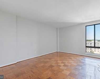 9900 Georgia Avenue - Photo Thumbnail 16