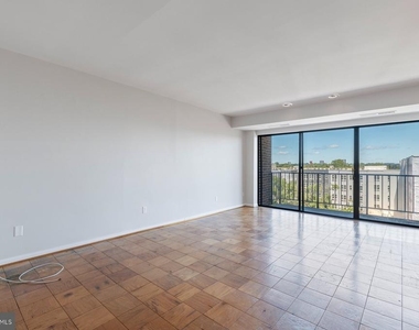 9900 Georgia Avenue - Photo Thumbnail 3