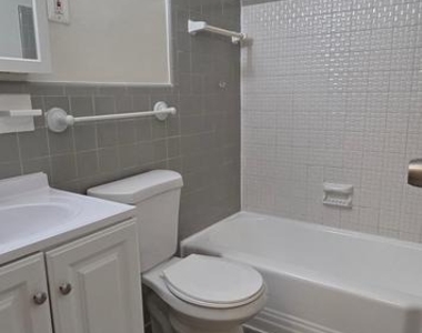 10424 Rockville Pike - Photo Thumbnail 21