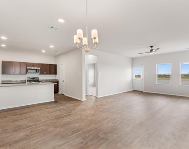 110 Keltic Dr - Photo Thumbnail 9