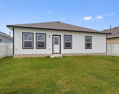 110 Keltic Dr - Photo Thumbnail 29