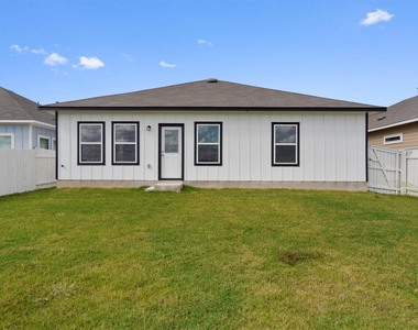 110 Keltic Dr - Photo Thumbnail 28
