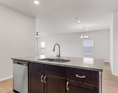 110 Keltic Dr - Photo Thumbnail 13