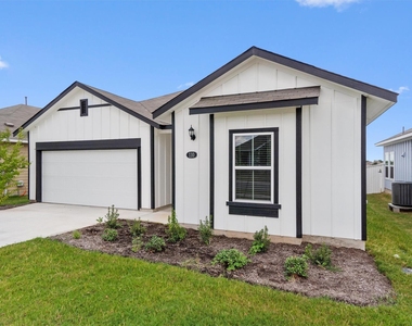 110 Keltic Dr - Photo Thumbnail 2