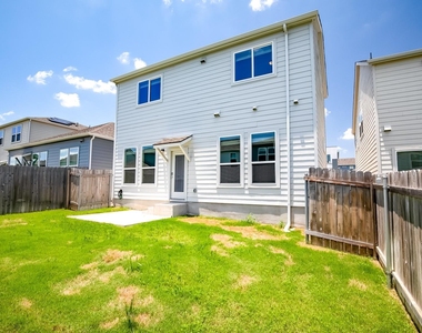 15107 Forum Ave - Photo Thumbnail 25