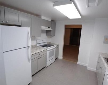 4601 N Park Avenue N - Photo Thumbnail 5