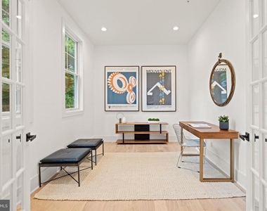 8609 Woodbrook Lane - Photo Thumbnail 14