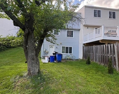 11149 Captains Walk Court - Photo Thumbnail 10