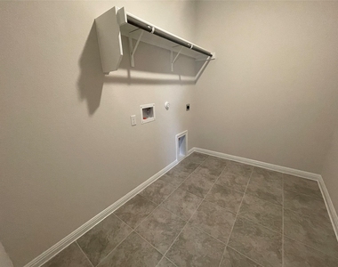 270 Grand Teton Dr - Photo Thumbnail 16