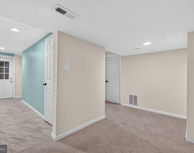 3604 Husted Drive - Photo Thumbnail 31