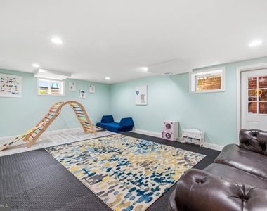 3604 Husted Drive - Photo Thumbnail 23