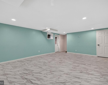 3604 Husted Drive - Photo Thumbnail 30