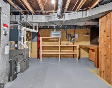 3604 Husted Drive - Photo Thumbnail 34