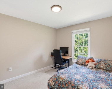 14332 Cartwright - Photo Thumbnail 17