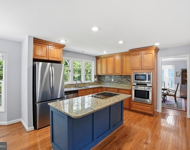 14332 Cartwright - Photo Thumbnail 1