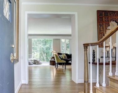 5204 Westwood Drive - Photo Thumbnail 2