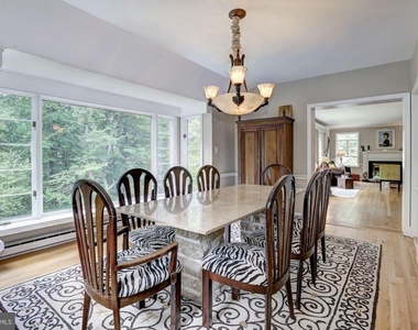 5204 Westwood Drive - Photo Thumbnail 19