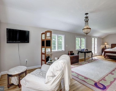 5204 Westwood Drive - Photo Thumbnail 24