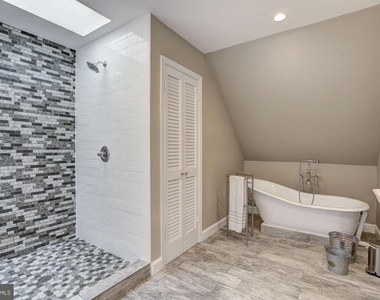 5204 Westwood Drive - Photo Thumbnail 30