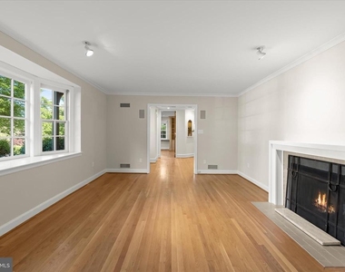5104 Scarsdale Road - Photo Thumbnail 9