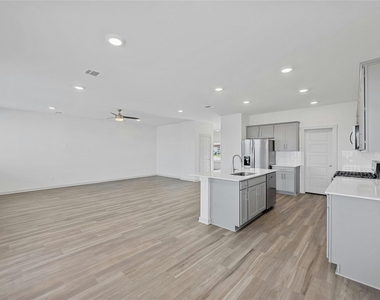 432 Wilshire Rd - Photo Thumbnail 12