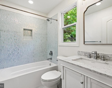 5605 Wood Way - Photo Thumbnail 11