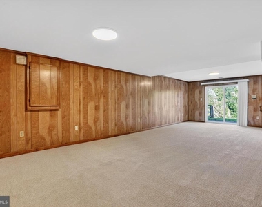 7705 Zulima Court - Photo Thumbnail 28
