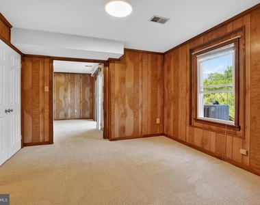 7705 Zulima Court - Photo Thumbnail 29