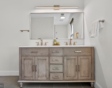 7705 Zulima Court - Photo Thumbnail 25