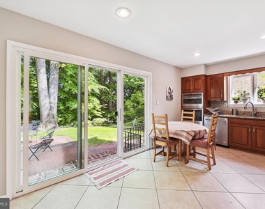 6324 Lenox Road - Photo Thumbnail 16