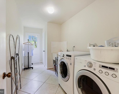 6324 Lenox Road - Photo Thumbnail 19