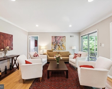 6324 Lenox Road - Photo Thumbnail 12