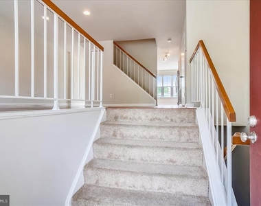 8830 Thomas Lea - Photo Thumbnail 12
