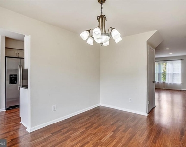 8830 Thomas Lea - Photo Thumbnail 11