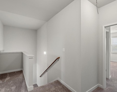 605 W South St St - Photo Thumbnail 11