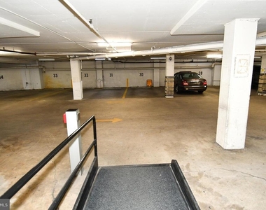 10201 Grosvenor Place - Photo Thumbnail 24