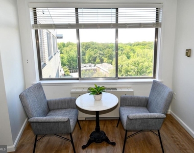 10201 Grosvenor Place - Photo Thumbnail 6