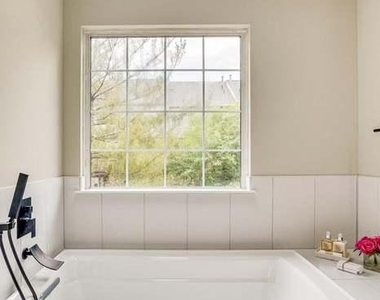 2111 Cambridge Park Court - Photo Thumbnail 28