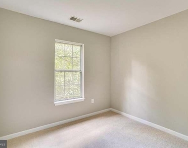2111 Cambridge Park Court - Photo Thumbnail 15