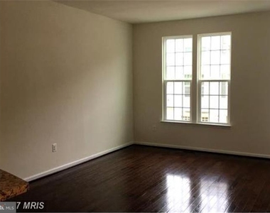 7419 Wild Honey Way - Photo Thumbnail 5