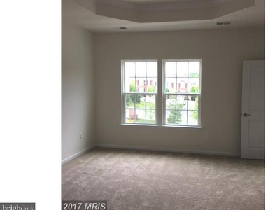 7419 Wild Honey Way - Photo Thumbnail 11
