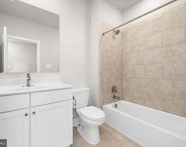 7738 Port Capital Drive - Photo Thumbnail 32