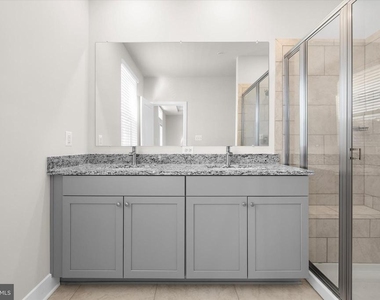 7738 Port Capital Drive - Photo Thumbnail 26