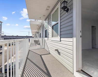 7738 Port Capital Drive - Photo Thumbnail 28