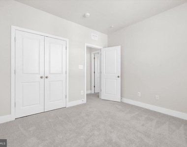 7738 Port Capital Drive - Photo Thumbnail 35