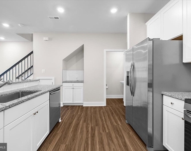 7738 Port Capital Drive - Photo Thumbnail 18