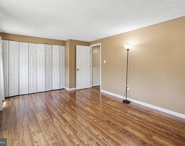 9402 Granite Hill - Photo Thumbnail 20