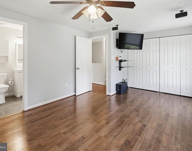 9402 Granite Hill - Photo Thumbnail 15