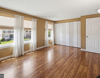 9402 Granite Hill - Photo Thumbnail 19