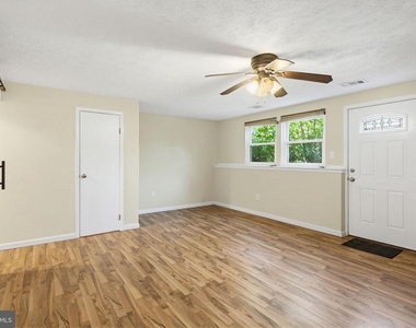 9402 Granite Hill - Photo Thumbnail 24